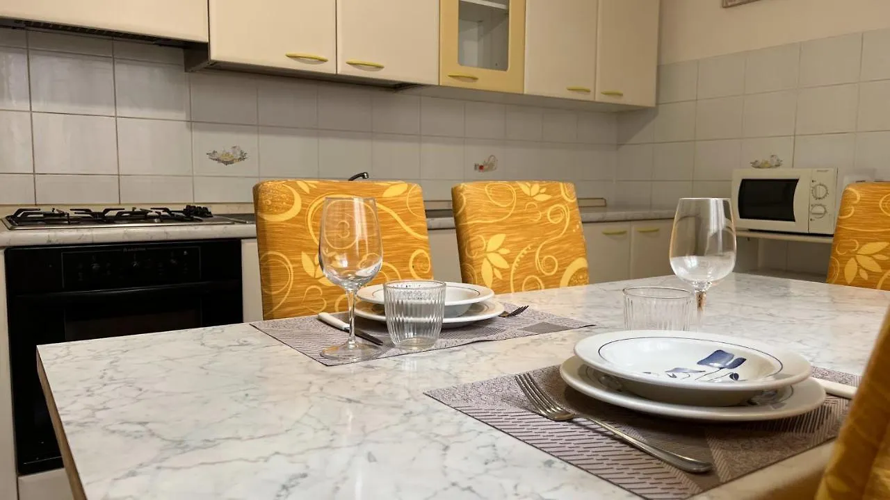 Apartment Casa Del Minatore 2 - Gonnesa Italy